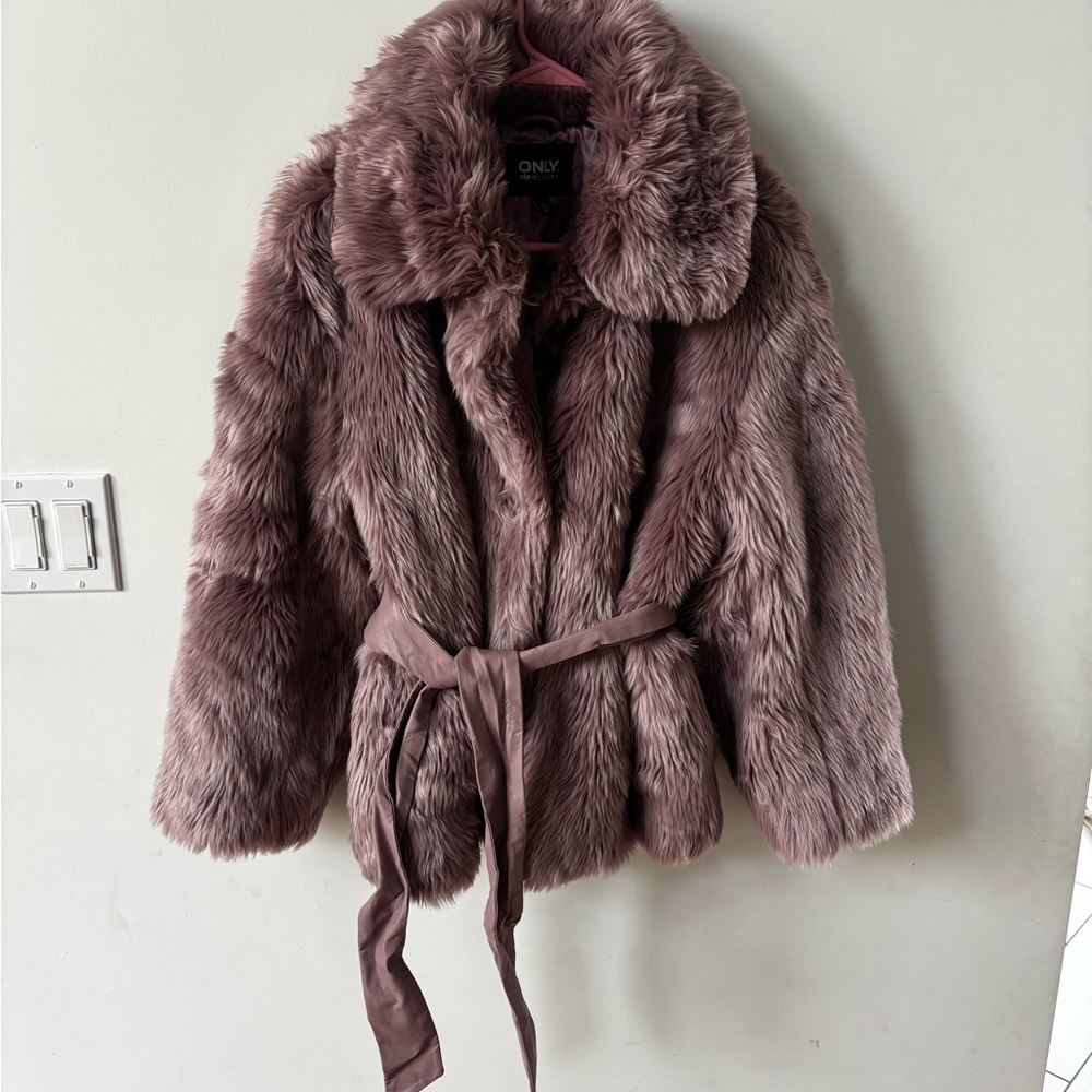 ONLY Women's Plush Teddy Jacket - Brown - Picture 1 of 3